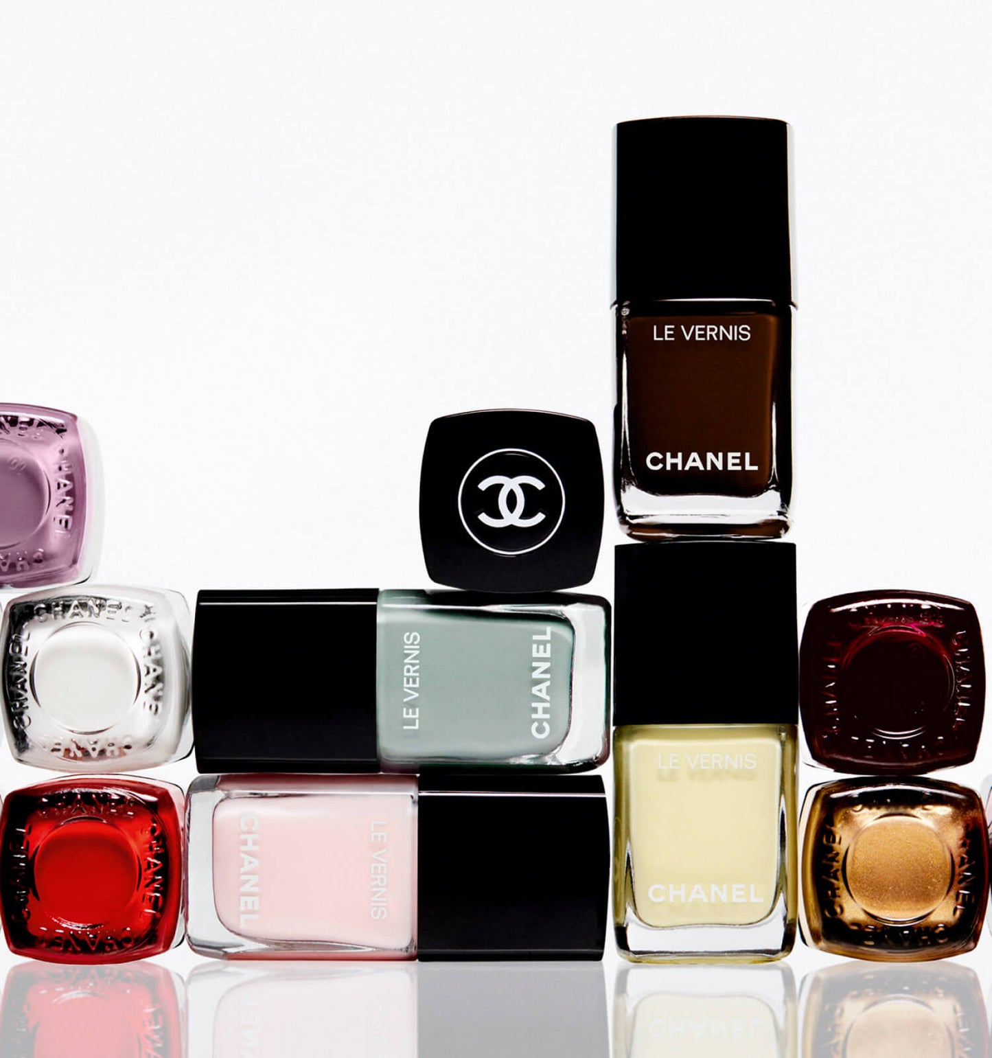 Bundle of 5- MIXED COLORS Chanel Nail Polish