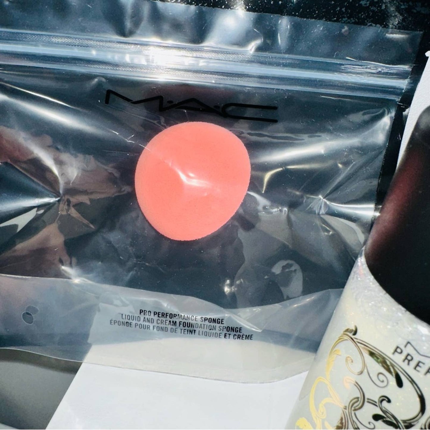 MAC Prep + Prime Fix+ Setting Spray & MAC Pro Performance Makeup Sponge