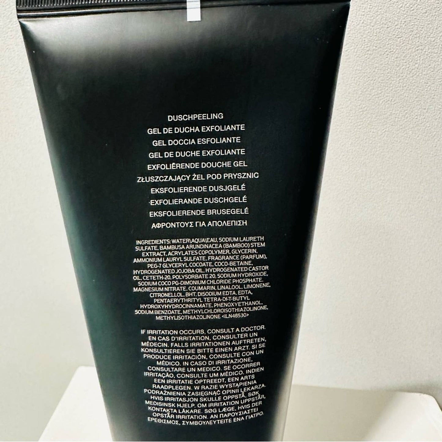 Jo Malone Cypress & Grapevine Exfoliating Shower Gel
