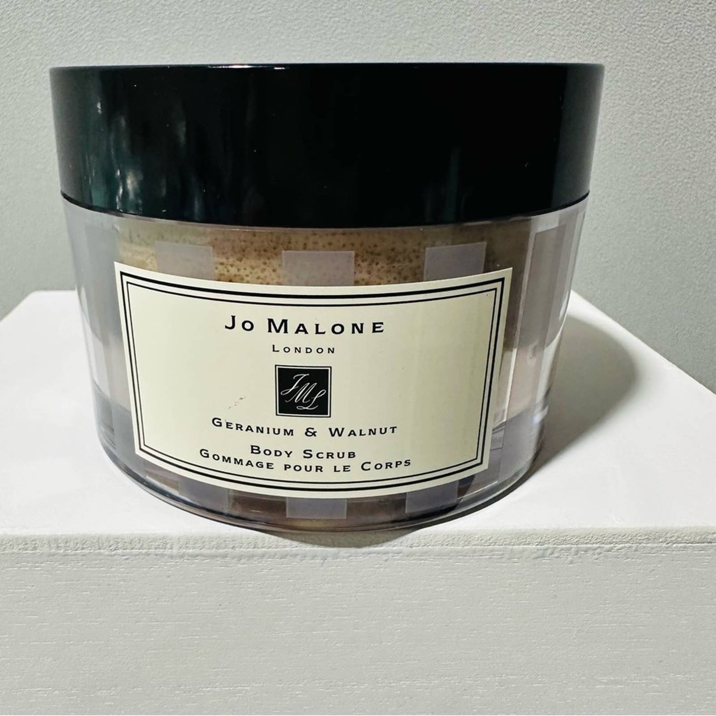 Jo Malone Geranium & Walnut Body Scrub